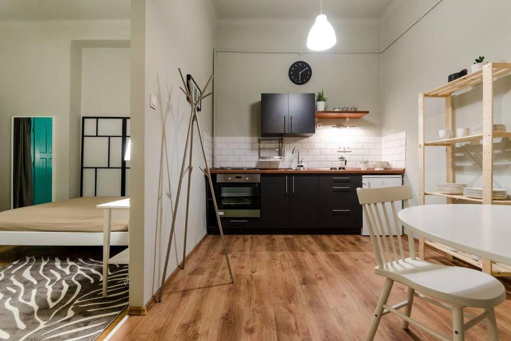 Cosy Apartment In Party District K30 Budapest Extérieur photo
